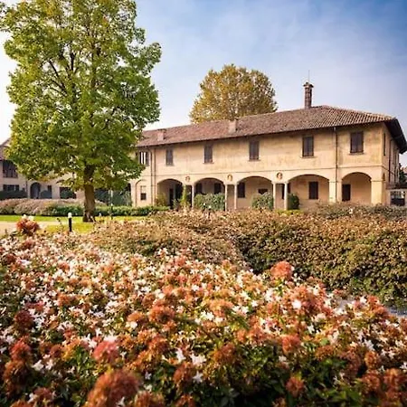 Con Giardino Privato E Sauna *