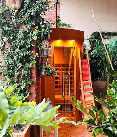 Con Giardino Privato E Sauna Apartamento