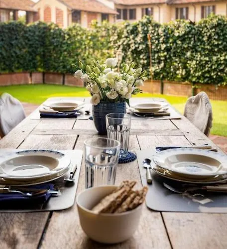 Con Giardino Privato E Sauna * ميلان