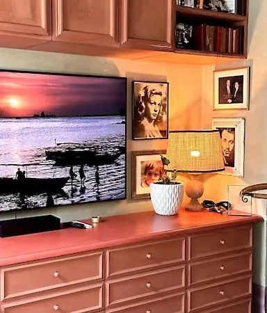 Con Giardino Privato E Sauna